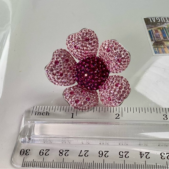 🌸Swarovski Pink Crystal Blossom - Picture 5 of 7